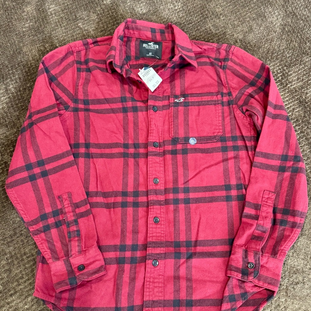 Hollister Red and Black Plaid Long-Sleeve Button-Down Shirt